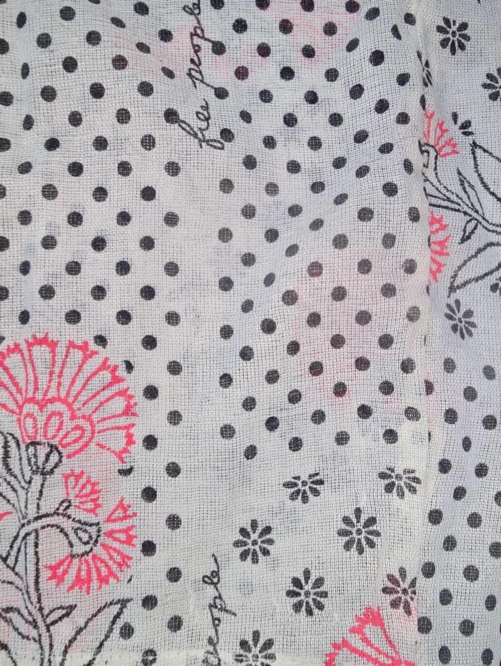 Free People Floral Patchwork Cotton Tote Bag in Light Gray and Pink - Picture 3 of 4